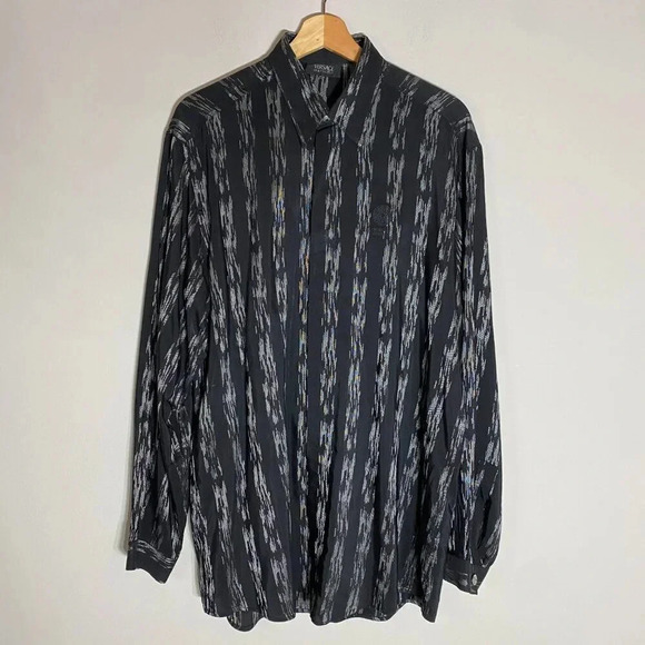 Vintage Versace Classic V2 Men's Size 39 Long Sleeve Patterned Button Down Shirt - Picture 4 of 16
